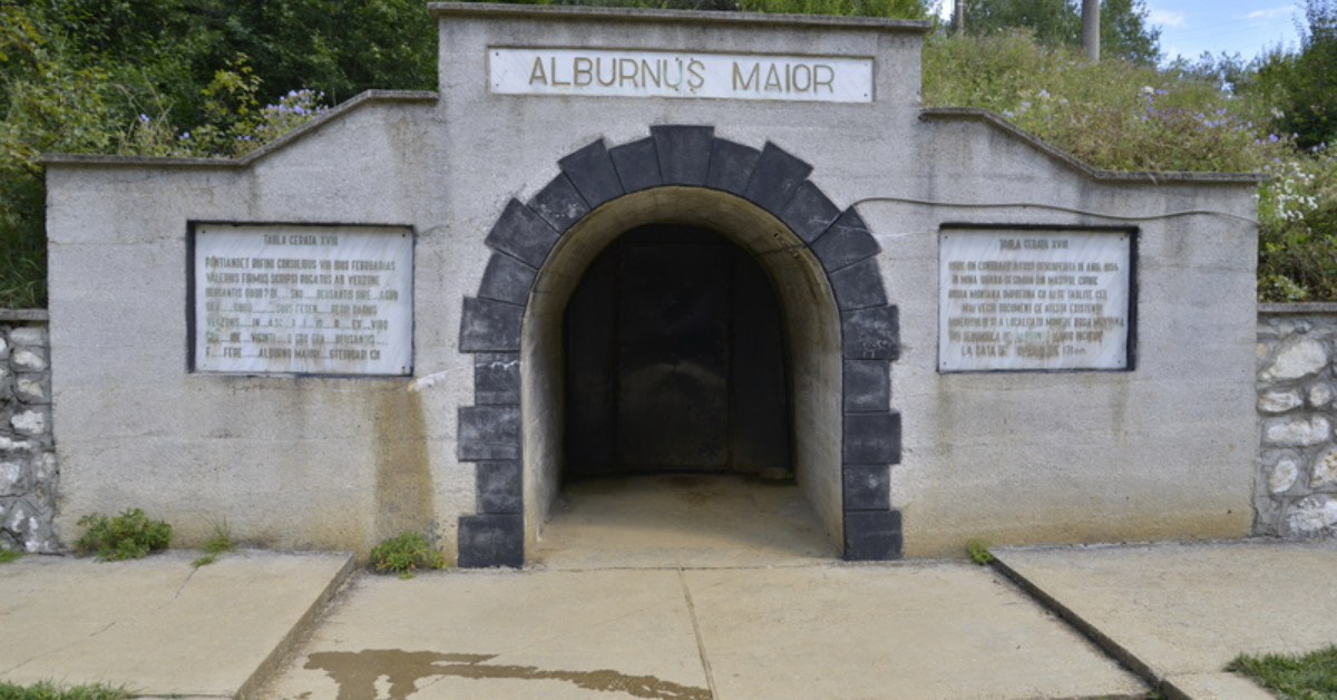 Alburnus Maior, intrarea în mină